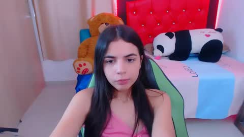 agnes online show from January 2025 05:48:01 PM