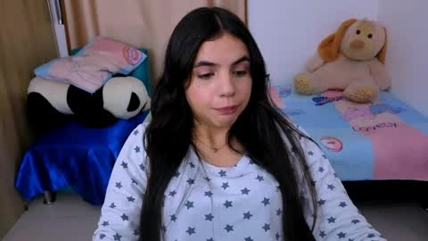 agnes online show from September 2025 07:05:01 PM