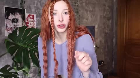 Eleonora online show from March 2026 12:11:01 PM