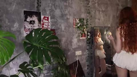 Eleonora online show from March 2026 12:11:01 PM