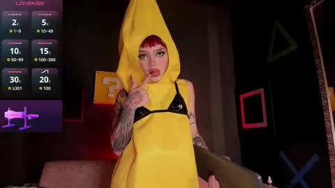 ELETTRA online show from November 2025 01:39:01 AM