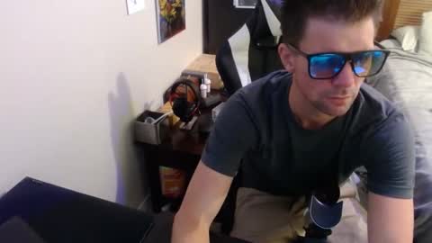 Walker online show from September 2025 08:14:01 AM