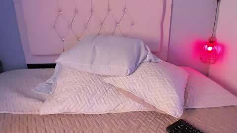 Elevensky  online show from February 2025 10:18:01 PM