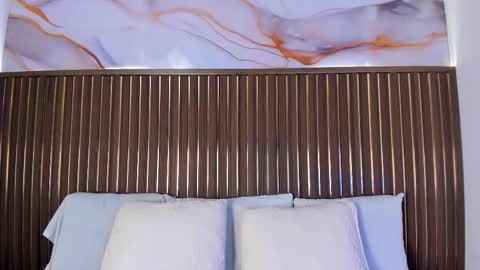 Elevensky  online show from September 2025 08:23:02 PM