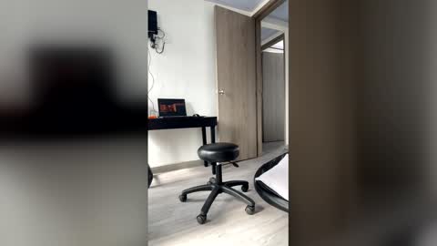 elferjuan1310 online show from May 2026 02:01:02 PM