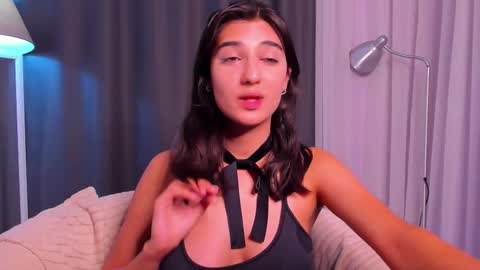 Elfy online show from October 2025 03:24:01 PM