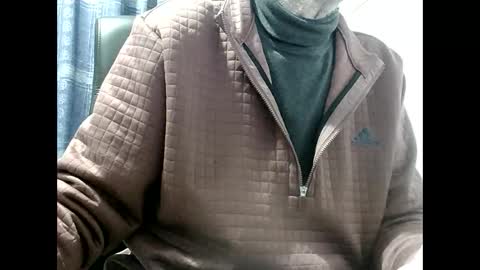 elfyonee online show from December 2024 08:25:02 PM