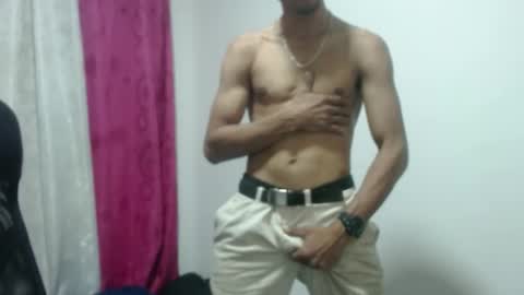 Snapshot of elherrero2024 chatting on December 2024 12:27:02 PM elherrero2024 online show from December 2024 12:27:02 PM