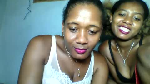 elia011 online show from January 2025 08:45:01 PM