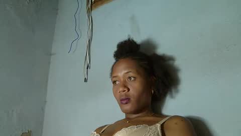 elia011 online show from February 2025 07:52:01 PM