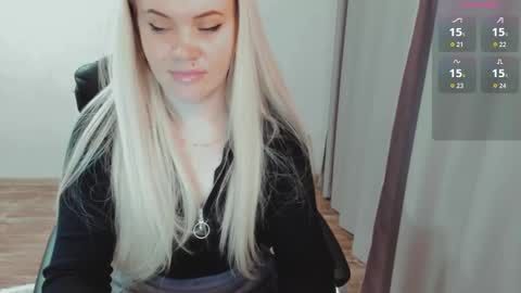 Ella online show from October 2025 06:11:01 AM