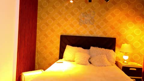 Elian online show from February 2026 11:23:02 PM