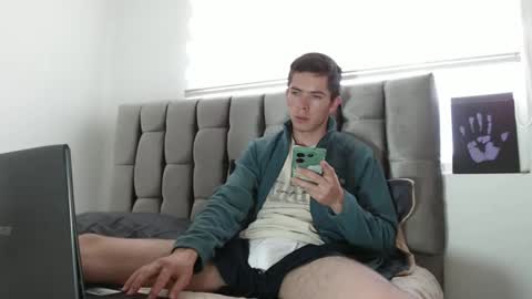 Elian online show from January 2025 07:53:01 PM