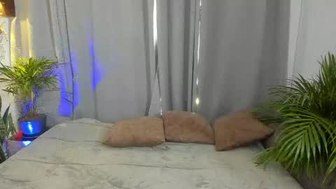 eliann_adam online show from April 2026 01:54:02 PM