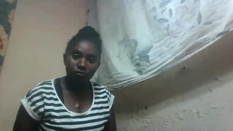 eliannee online show from December 2025 07:22:01 PM