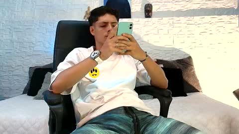 Snapshot of elias_salvatore_ chatting on May 2026 02:47:02 PM elias_salvatore_ online show from May 2026 02:47:02 PM