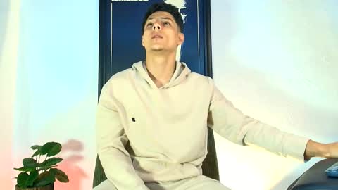 Snapshot of elias_salvatore_ chatting on May 2026 02:25:01 PM elias_salvatore_ online show from May 2026 02:25:01 PM