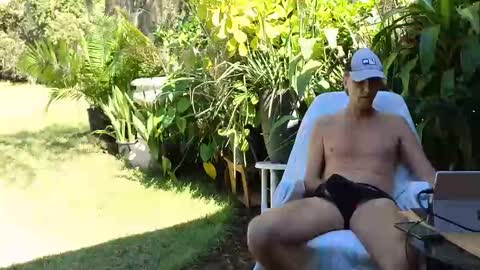 eliberator online show from October 2025 05:58:02 PM