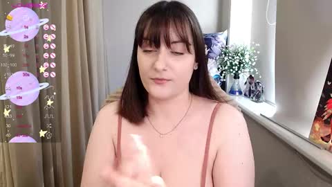 Elise online show from September 2025 02:11:02 AM