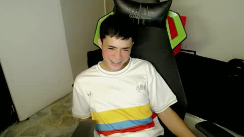 bby-santy online show from November 2025 08:20:01 PM