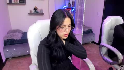 Snapshot of eliie_ruizz chatting on February 2025 04:41:02 AM Eliie online show from February 2025 04:41:02 AM