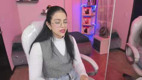 Snapshot of eliie_ruizz chatting on February 2025 05:16:01 AM Eliie online show from February 2025 05:16:01 AM