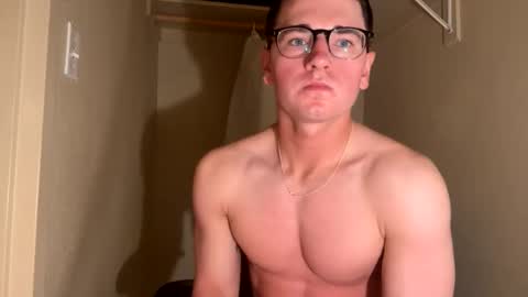 elijahkinky24 online show from May 2026 01:00:01 AM