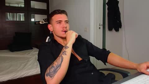 ElijahThorne online show from January 2026 06:06:02 AM