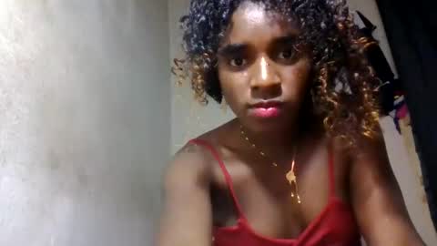 elina981 online show from May 2026 02:45:02 PM