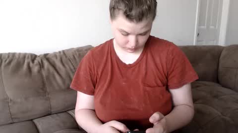 ElinaReign   online show from January 2026 04:42:02 PM