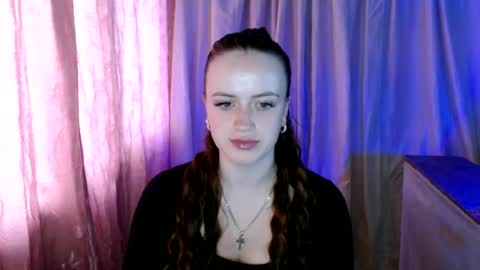 ElinaStar online show from June 2026 07:52:01 AM