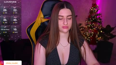 Elina online show from January 2025 08:18:01 PM