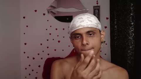 elio_fox online show from March 2026 08:19:01 AM