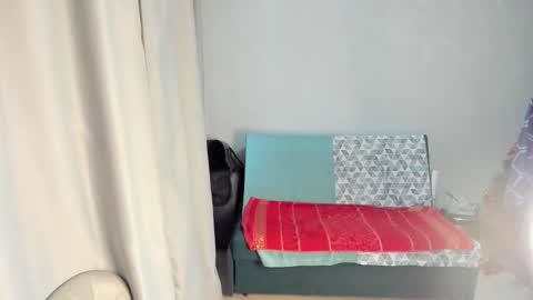 Elis online show from December 2025 01:32:02 AM