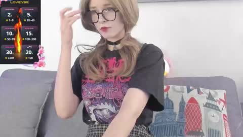 Elis online show from November 2025 04:40:02 PM