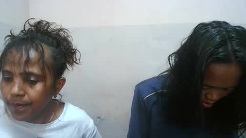 Snapshot of elisabet88 chatting on October 2025 06:24:01 AM elisabet88 online show from October 2025 06:24:01 AM