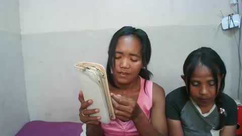 Snapshot of elisabet88 chatting on November 2025 12:42:02 PM elisabet88 online show from November 2025 12:42:02 PM