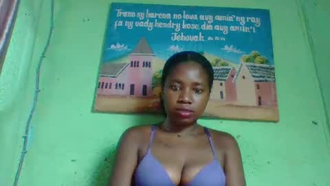 elisabeth2525 online show from January 2025 10:54:01 AM