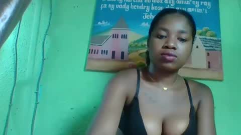 elisabeth2525 online show from January 2025 03:58:02 PM