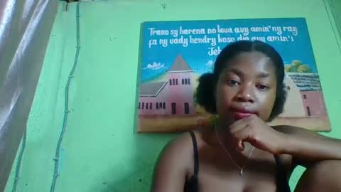 elisabeth2525 online show from January 2025 01:08:01 AM