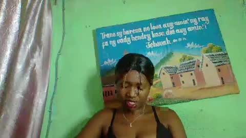elisabeth2525 online show from January 2025 05:31:02 PM