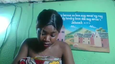 elisabeth2525 online show from January 2025 01:11:01 AM