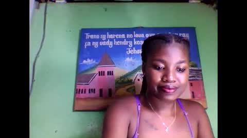 elisabeth2525 online show from February 2025 02:45:01 PM
