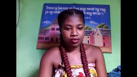 elisabeth2525 online show from February 2025 12:04:01 AM