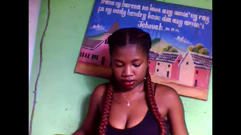 elisabeth2525 online show from February 2025 02:08:02 AM