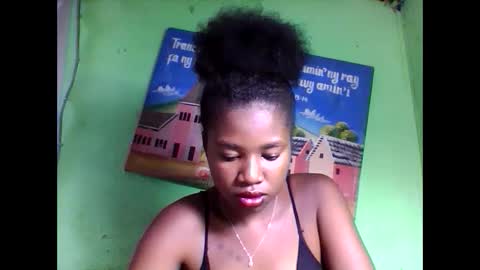 elisabeth2525 online show from February 2025 11:54:01 AM
