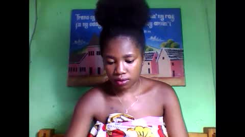 elisabeth2525 online show from February 2025 03:08:02 AM