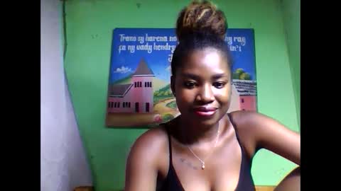 elisabeth2525 online show from February 2025 03:51:02 PM