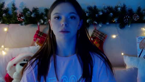 Snapshot of elisabethdavis chatting on January 2025 10:40:01 PM ElisabethDavis online show from January 2025 10:40:01 PM