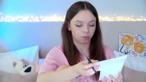 Snapshot of elisabethdavis chatting on January 2025 08:51:01 PM ElisabethDavis online show from January 2025 08:51:01 PM